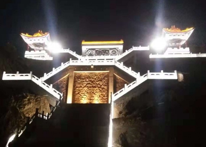 內(nèi)蒙胡林古塞風(fēng)景區(qū)亮化